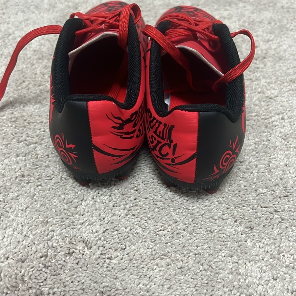 Puma x Christian Pulisic cleats - Picture 4 of 6